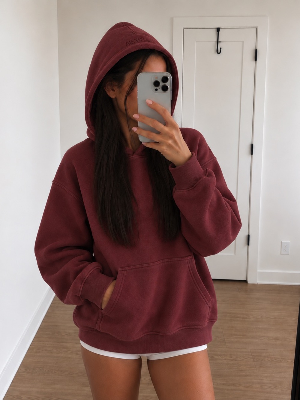 Aritzia Cozy Fleece Oversized Hoodie in
Gala Plum